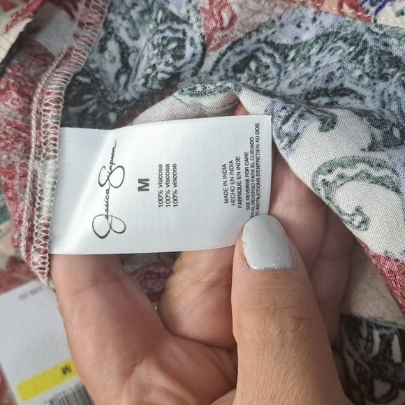 NWT JESSICA SIMPSON BOHO JENA TOP IN PAISLEY PATCH 🤍 Medium - Picture 8 of 8